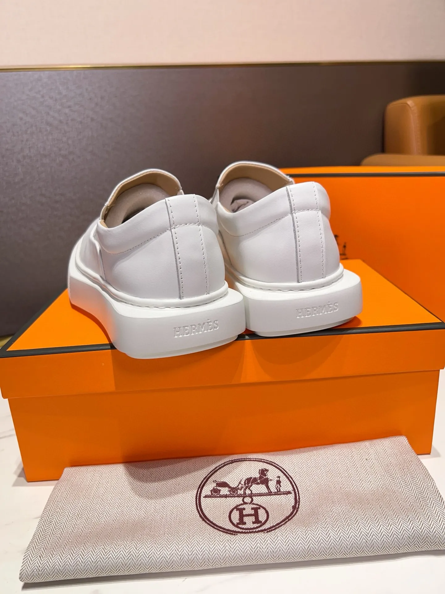 Factory price: 438💰[HERMES] Hermès - high-end quality original order 🔍🔍new product from men's counter uppers imported from Italy cowhide, sheepskin lining soles: original factory special soles, exclusive movable molded soles super comfortable, original factory follow-up goods - super high quality control·fine workmanship: highlighted (high-end·nobility·grade) -Size: 38-44 (45 can be customized)·